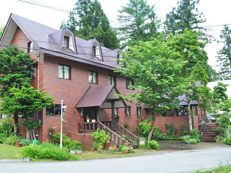 ペンション　リスの小屋 白馬村 エクステリア 写真