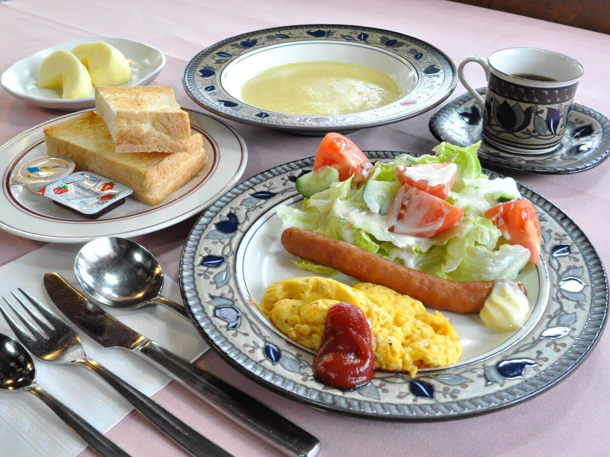ペンション　リスの小屋 白馬村 エクステリア 写真