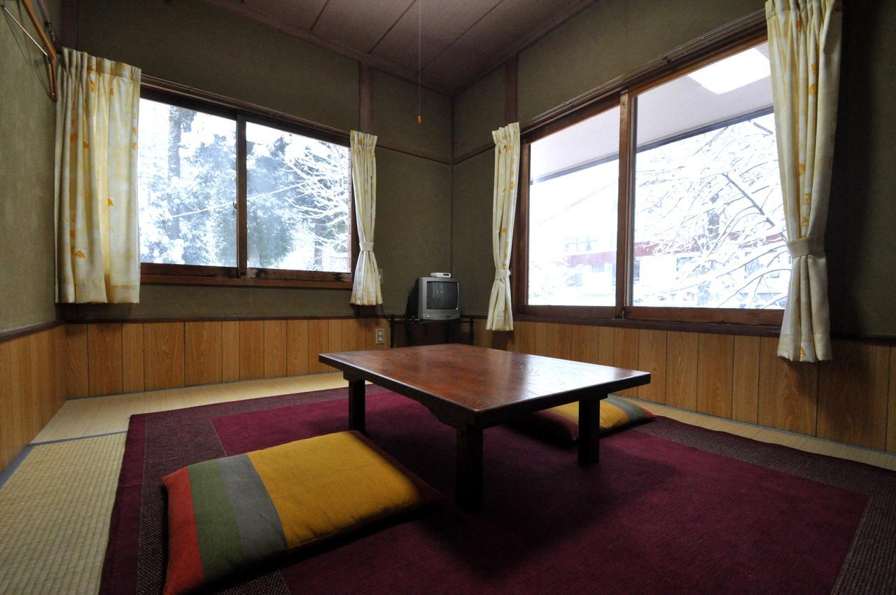 ペンション　リスの小屋 白馬村 エクステリア 写真